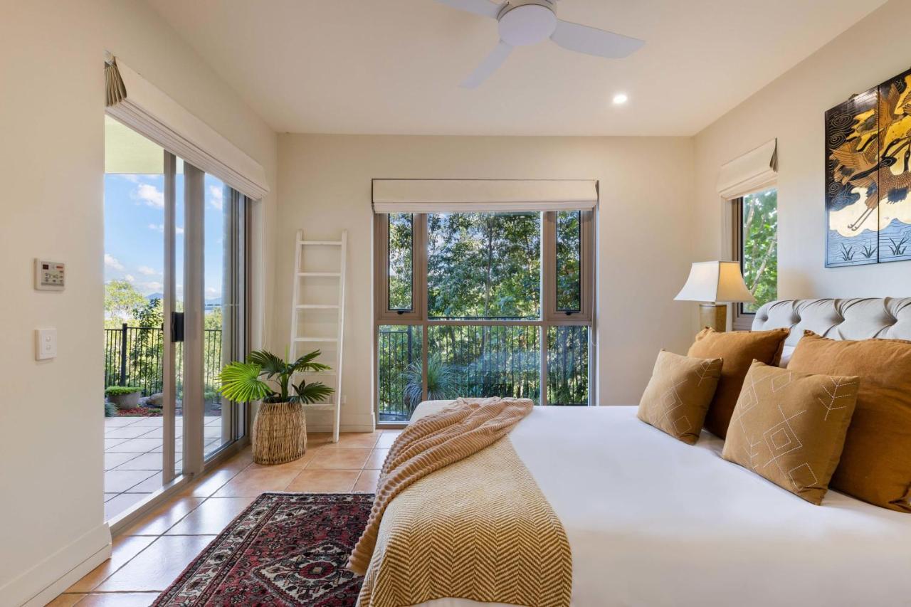The Sub Penthouse At Santai Apartment