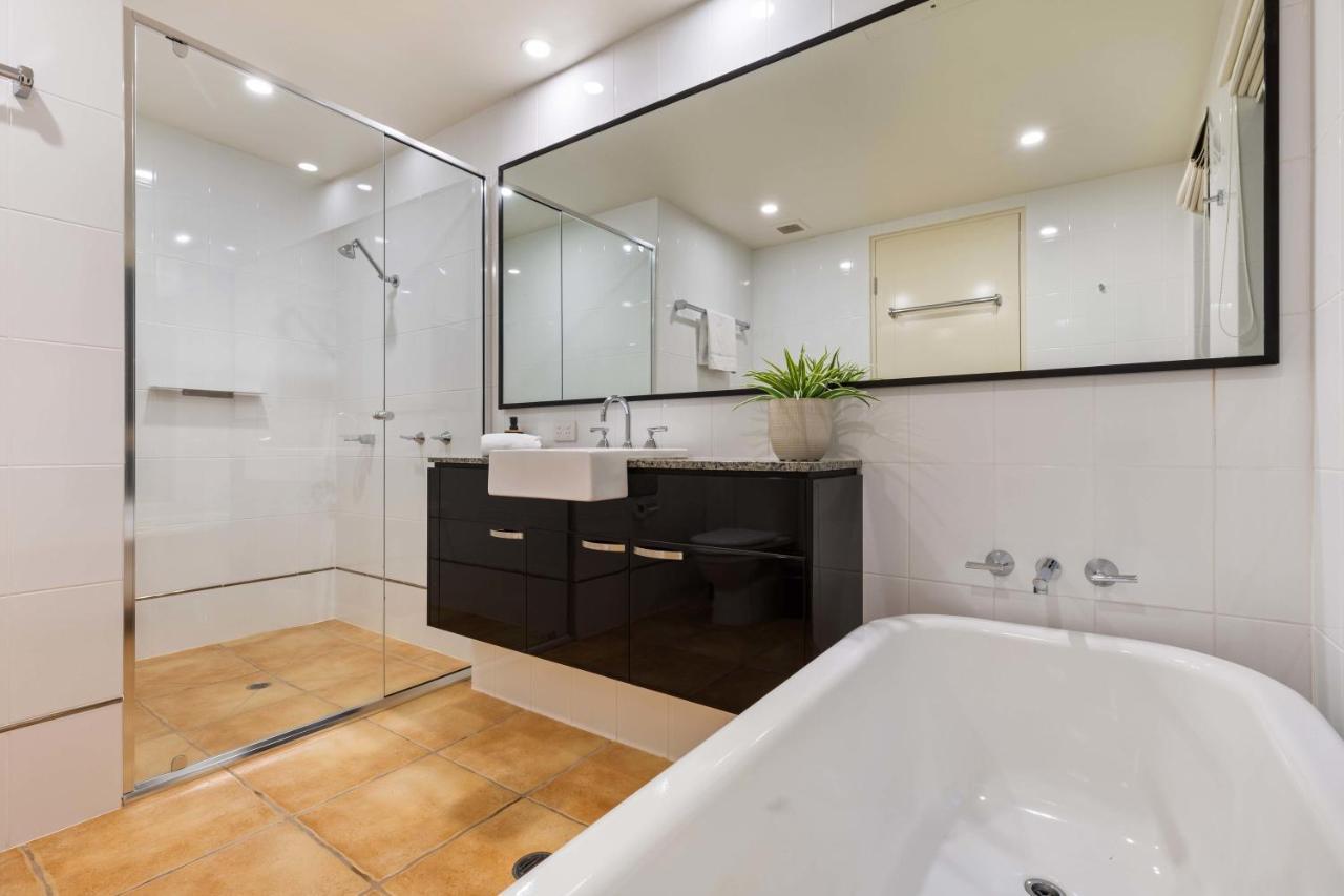 Apartment The Sub Penthouse At Santai Palm Cove